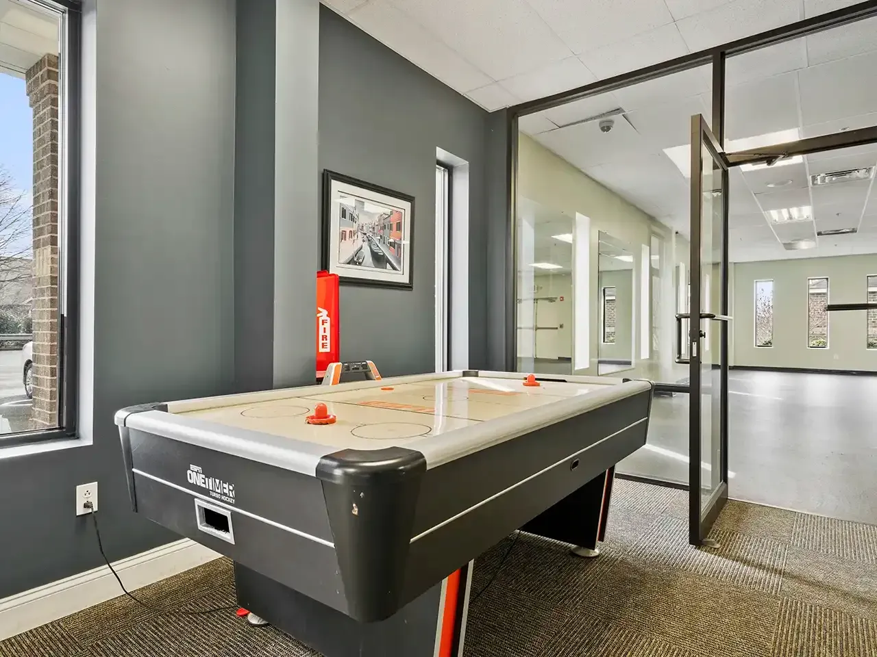 Air Hockey Table
