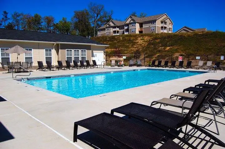 Mountain Valley Apartments Pool
