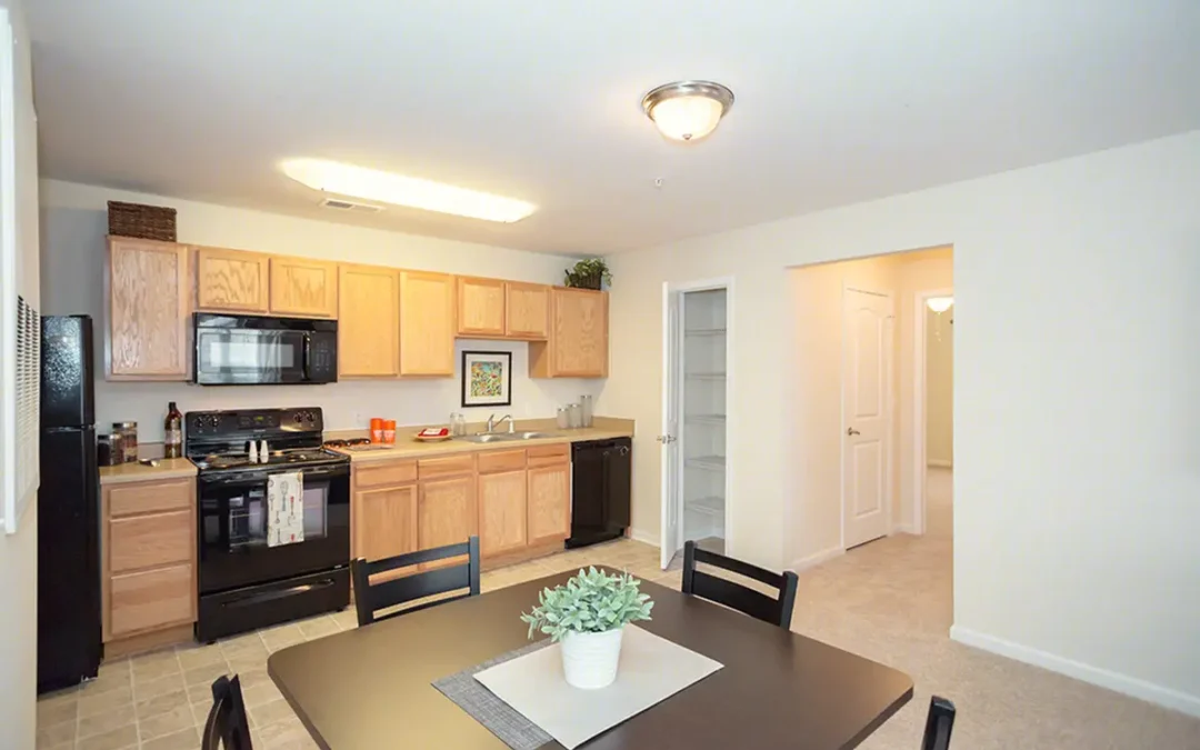 5 Reasons Fall Is One of the Best Times to Tour Apartments Morgantown Residents Love
